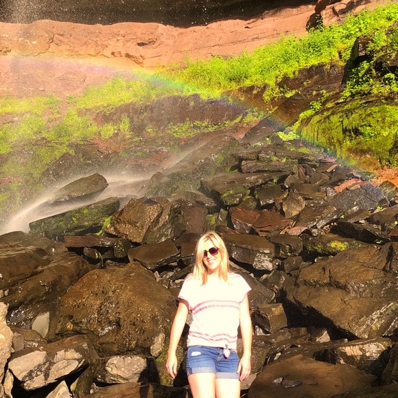 Meet your Posher, Car - Picture 4 of 4